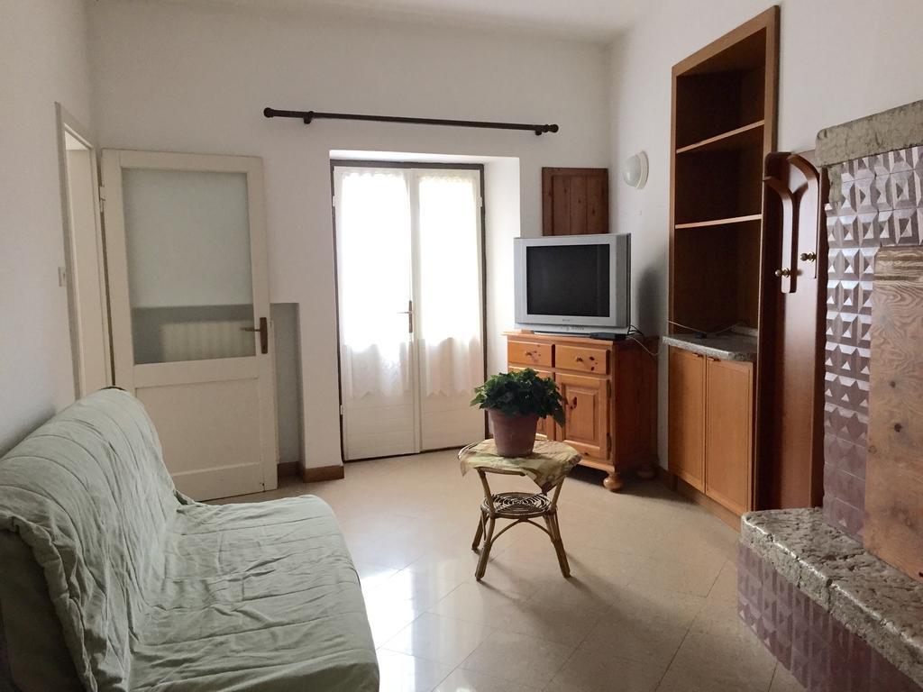 Casa Valentina Apartment Brenzone sul Garda Cameră foto