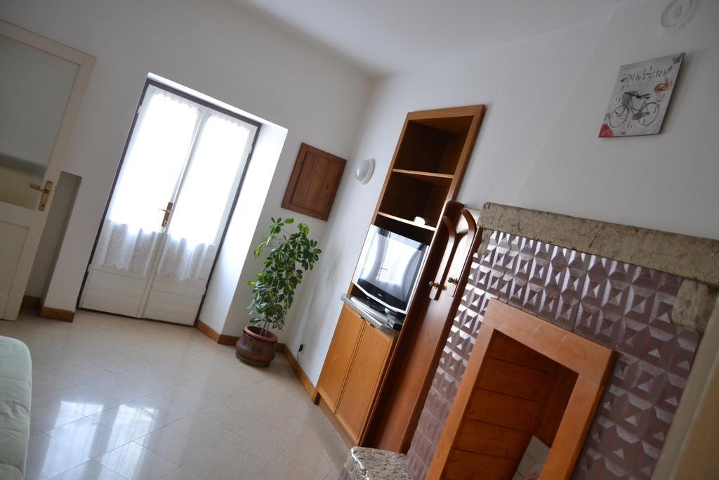 Casa Valentina Apartment Brenzone sul Garda Exterior foto